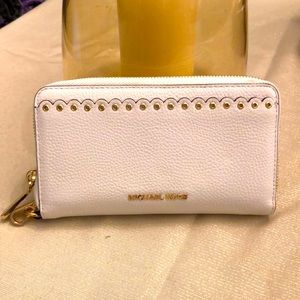 Michael Kors Optic White Phone Case Wristlet With Gold Hardware